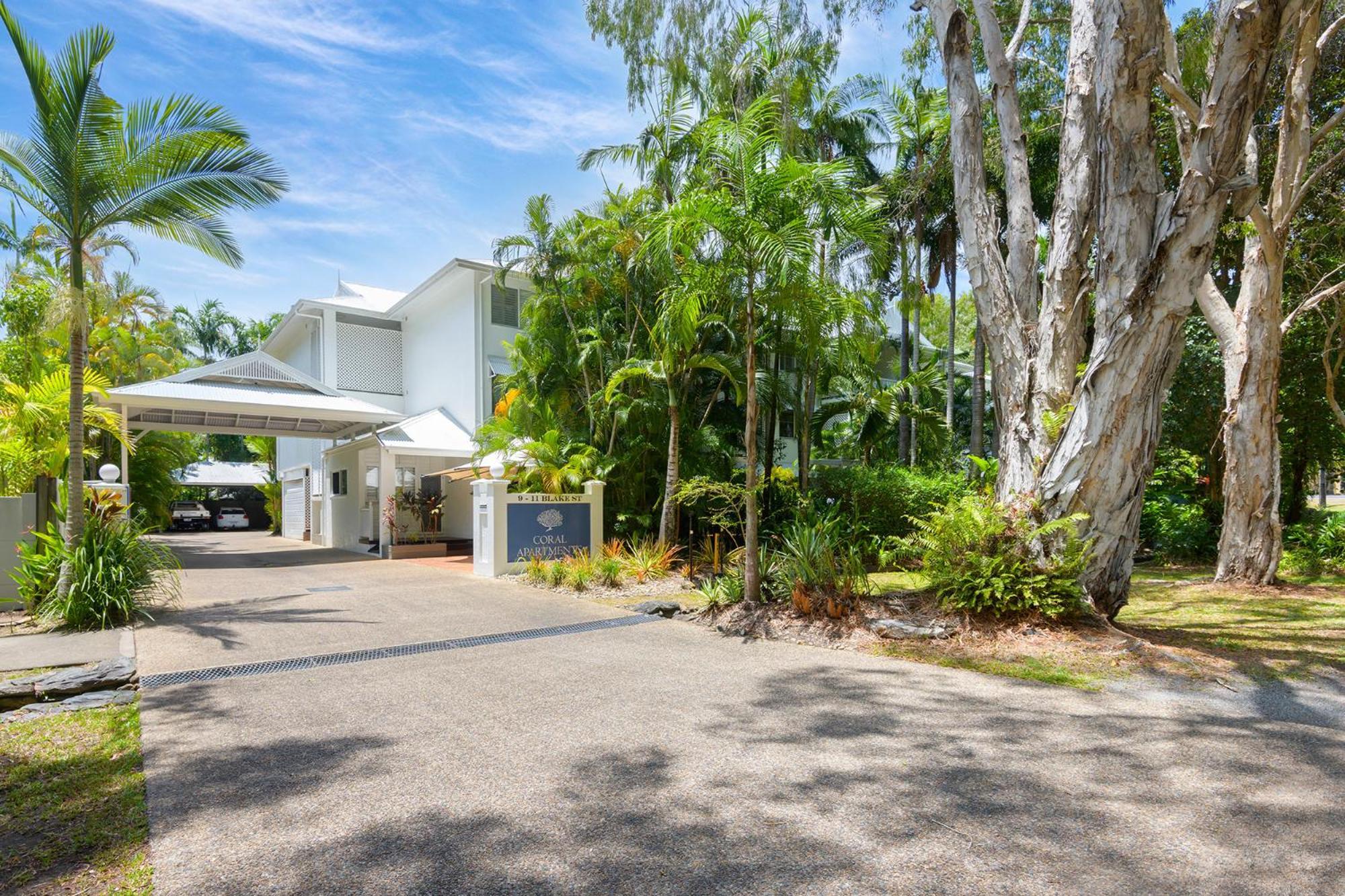 Coral Apartments Port Douglas Kültér fotó